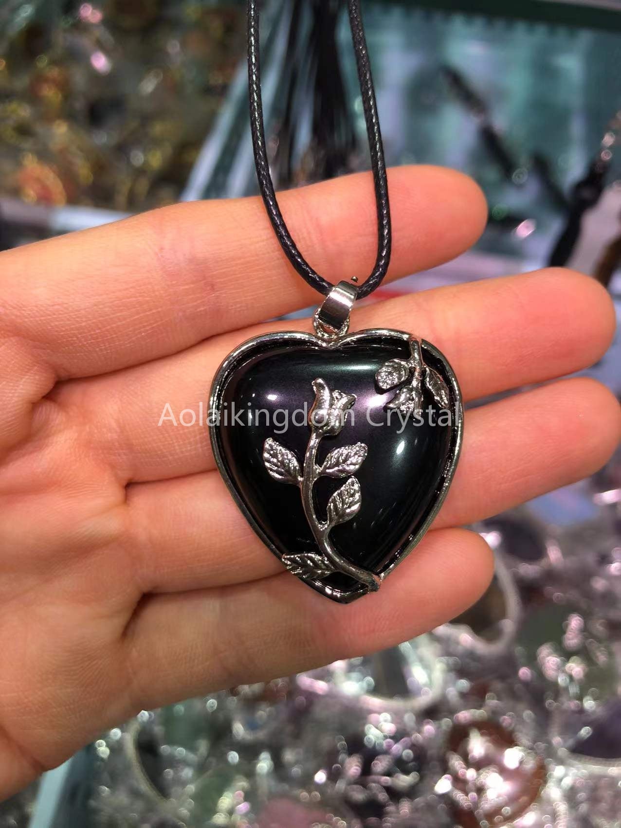 Crystal heartflower pendant/necklace