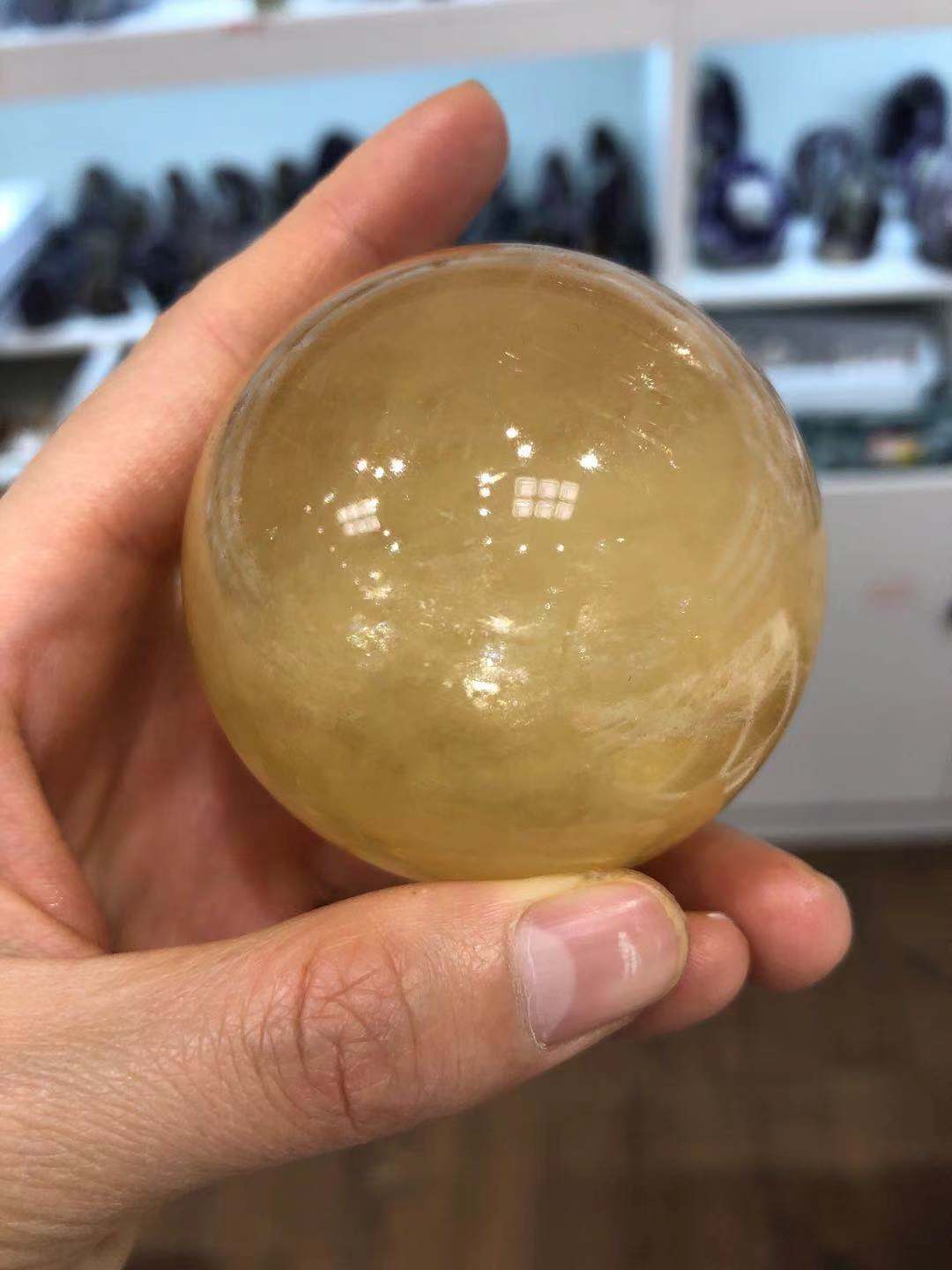Honey /white calcite sphere