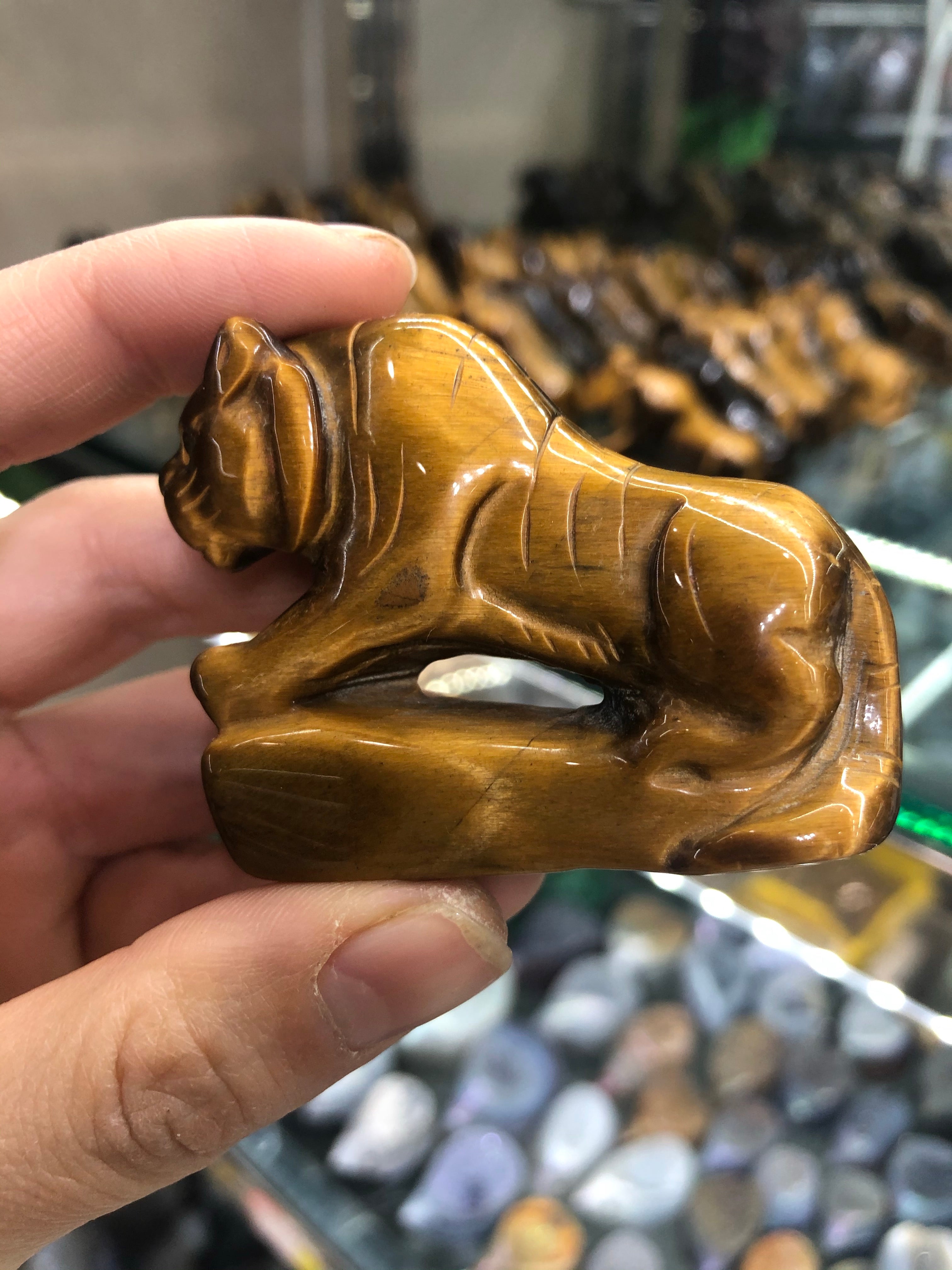 Tigereye tiger carving